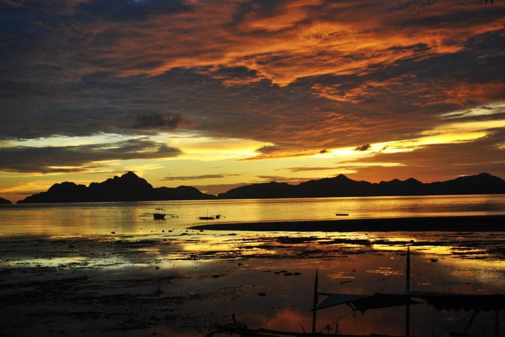 Islandfront Cottages And Restaurant El Nido Extérieur photo